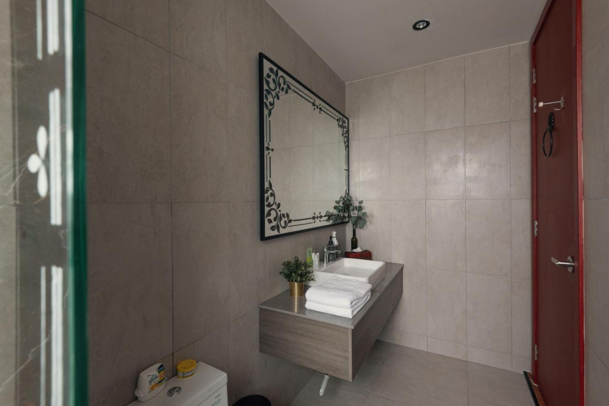 Apartment Wizarding Near Klcc Link Lrt & Mall Kuala Lumpur